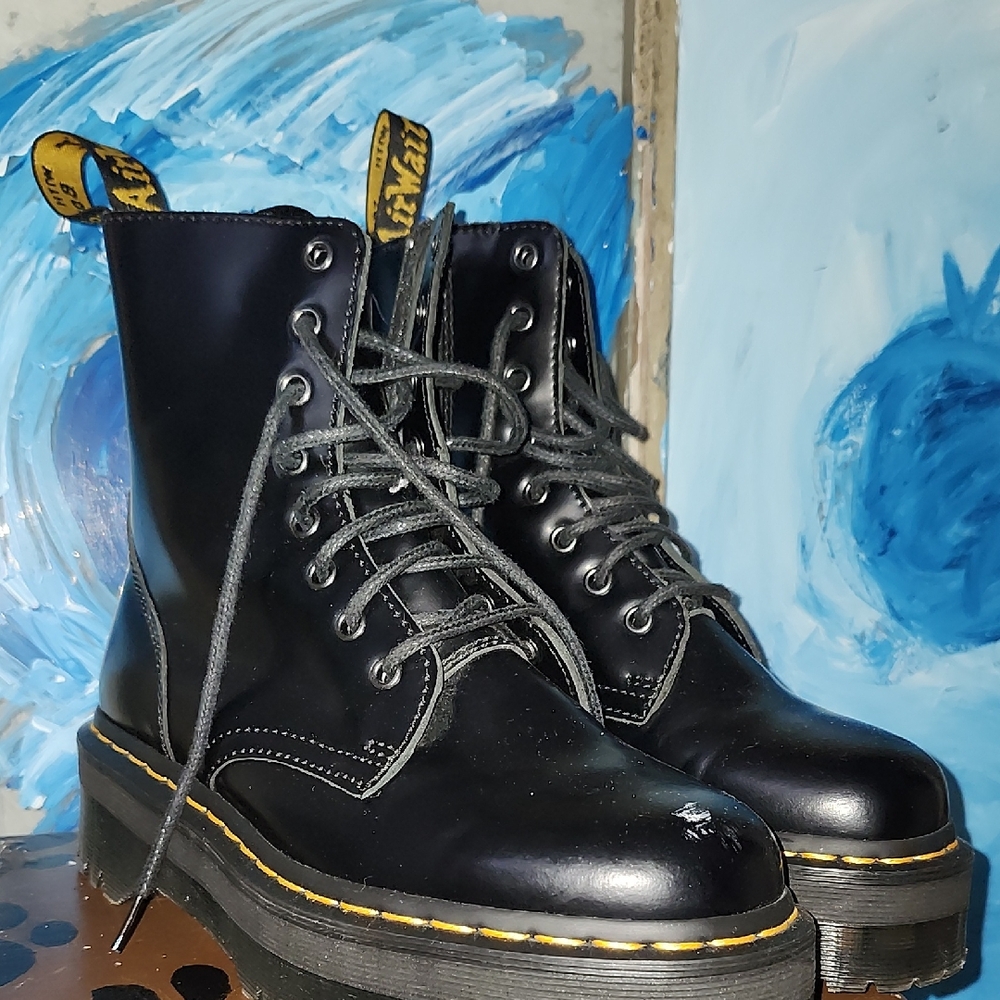 Size 7 Black Doc Martens Boots W/ Platform Like New Patent Leather Dr. Martens